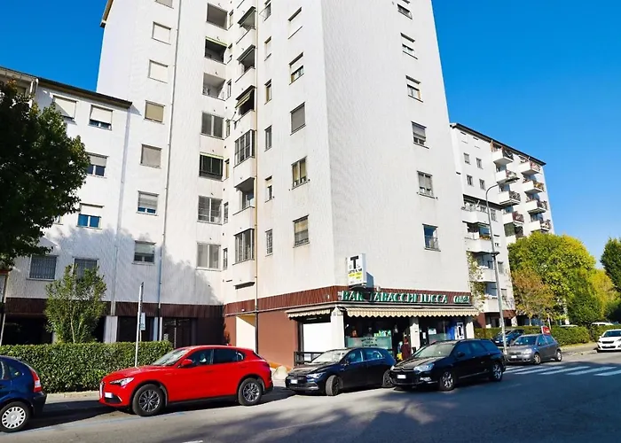 Guest house Lucca 22 Milan